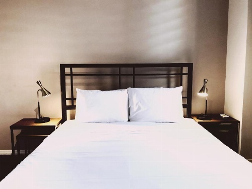 Touchstone Hotel - City Center image 25