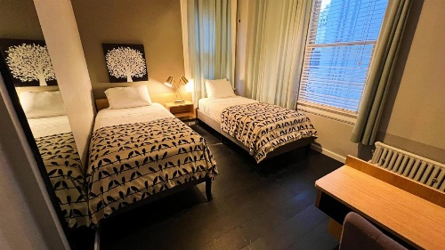 Touchstone Hotel - City Center image 27