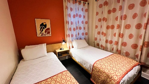Touchstone Hotel - City Center image 33