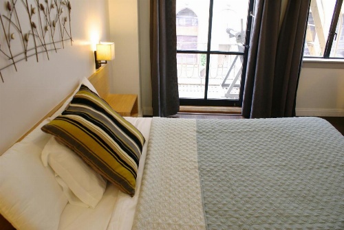 Touchstone Hotel - City Center image 7
